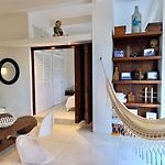 Calamari Homes - Centenario 301 - Walled City